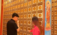 Nhân viên tư vấn dịch vụ